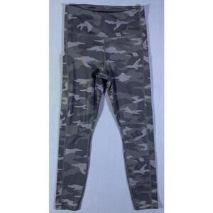 Athleta Ultimate Stash Pocket Camo 7/8 Tight Pants Leggings Small Active Gym EUC